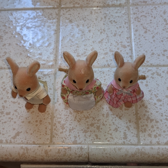 Calico Critters Toys Calico Critters Hopper Kangaroo Family Set
